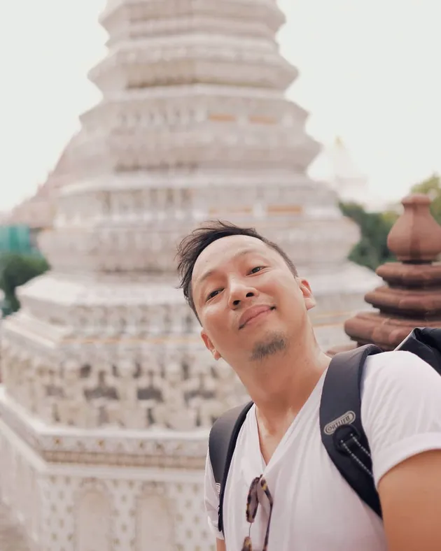 Sabai-Ringgo 3rd wedding anniversary