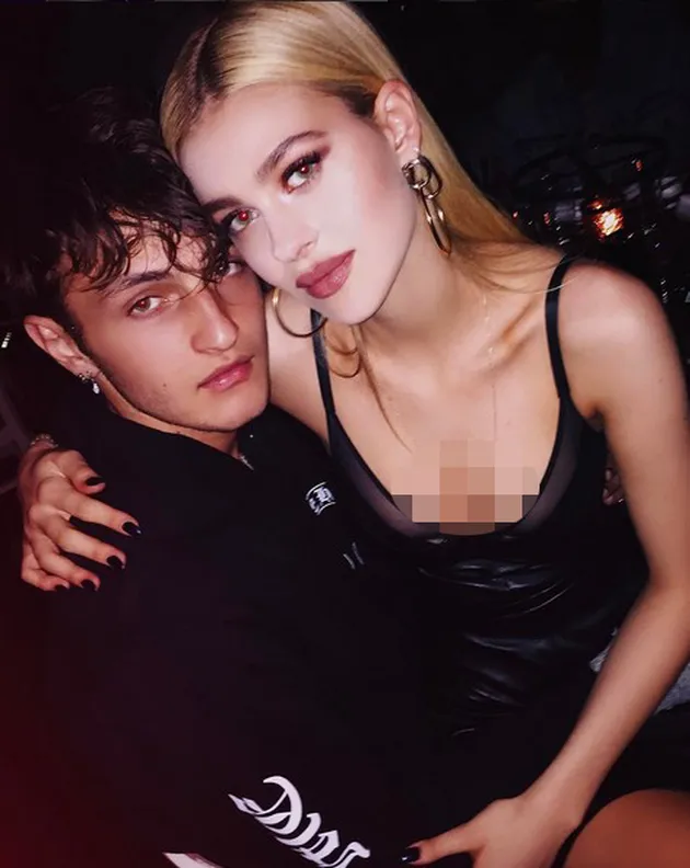 Anwar Hadid - Nicola Peltz Pacaran