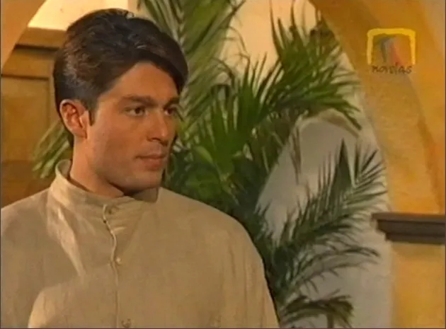 Fernando Colunga