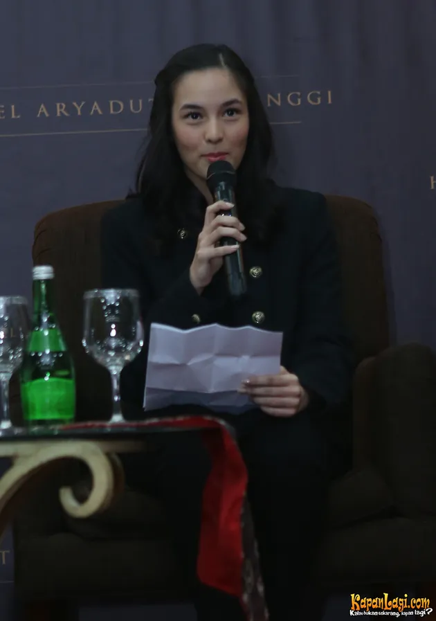 Chelsea Islan