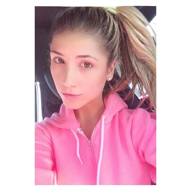 Kembaran Ariana Grande