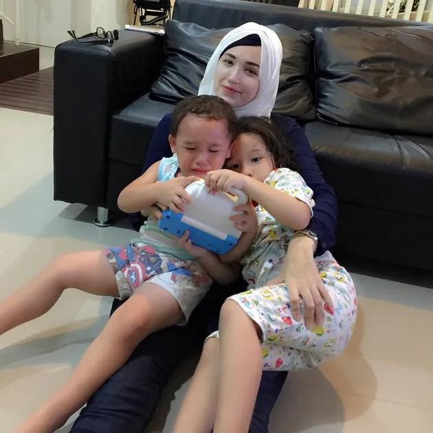 arumi bachsin, emil dardak, adelia wilhelmina, pasha ungu