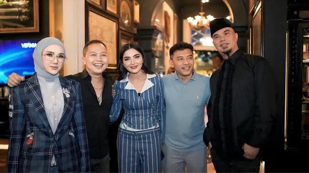 Anang, Ashanty, Dhani, Shandy Sondoro