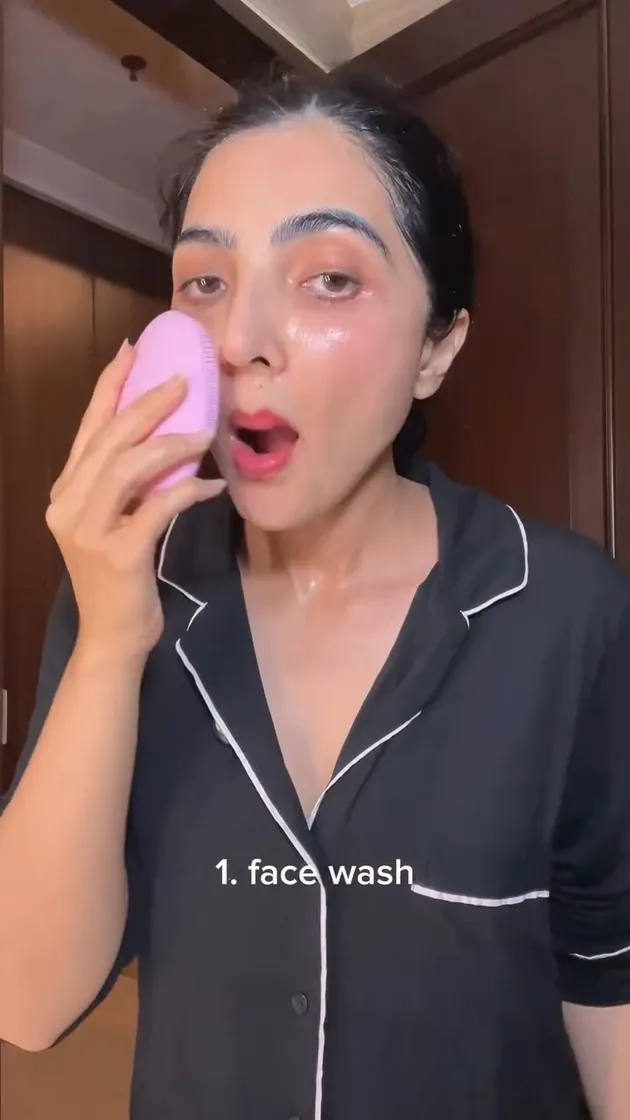 Ashanty cuci muka