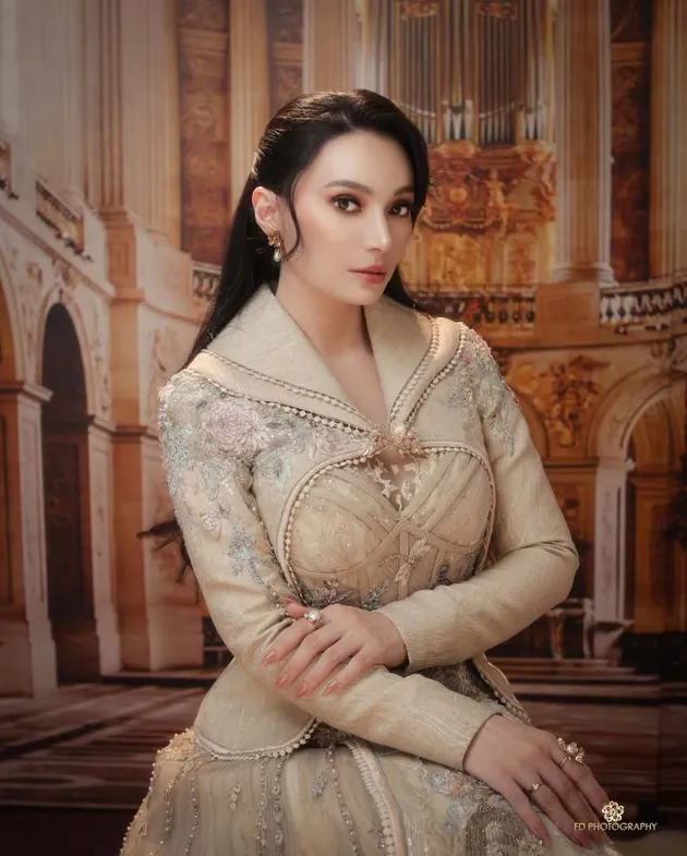 Pesona Asmirandah photoshot terbaru