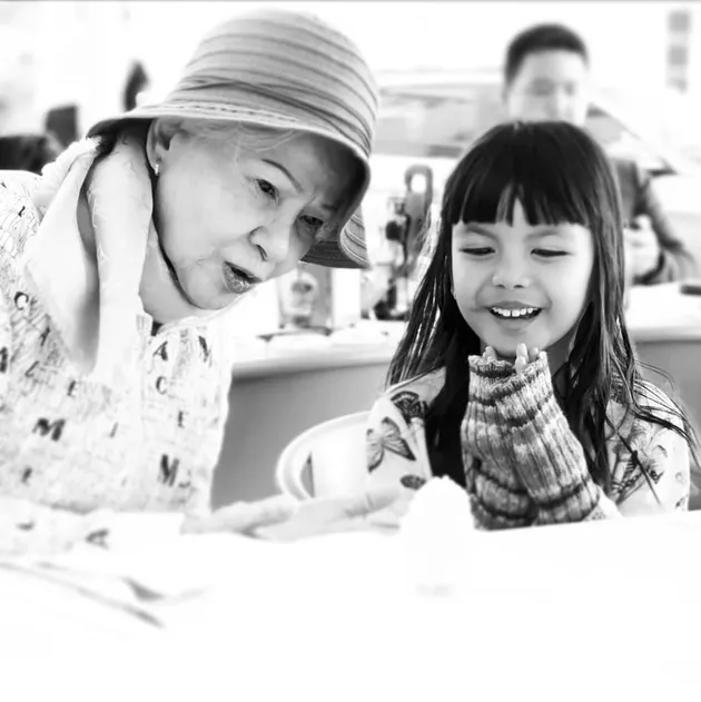 Shakira Aurum di Instagram sang ayah