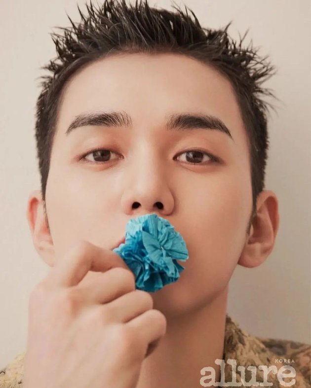 Fresh Look, 11 Latest Photoshoots of Yoo Seung Ho - Looking Different with Buzz Cut After Moving to YG Entertainment