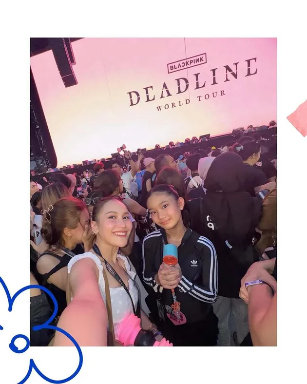 Ayu Ting Ting nonton konser