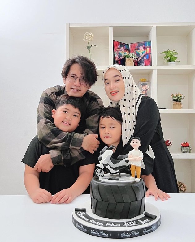 Ayus Sabyan Celebrates Child's Birthday with Ex-Wife, Portrait of Nissa who Remains Strong Despite Criticism