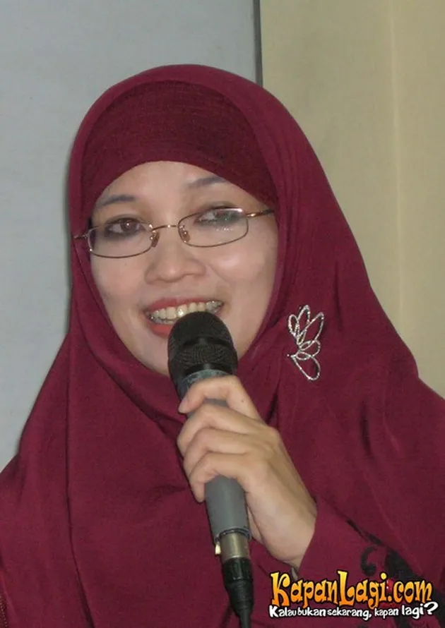 Aa Gym dan Teh Ninih