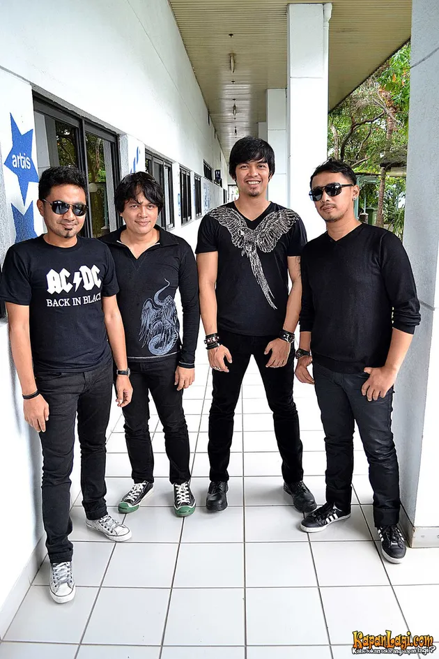 Ada Band