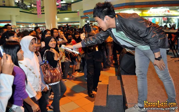 adhareza, nikita willy