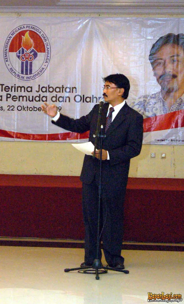 Adhyaksa Dault
