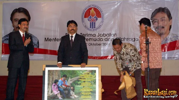 Adhyaksa Dault