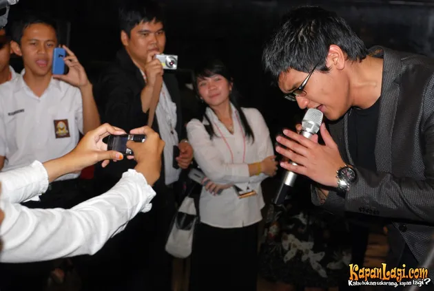 Afgan Syah Reza