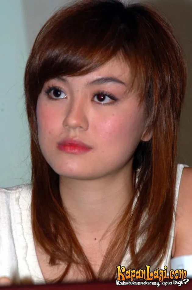 agnes monica