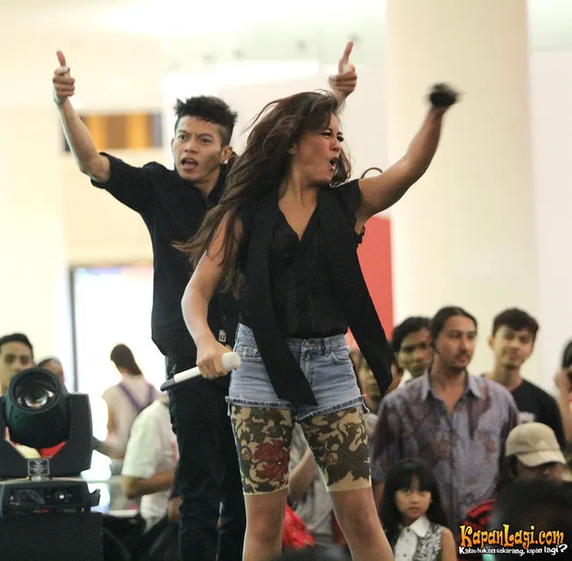Agnes Monica