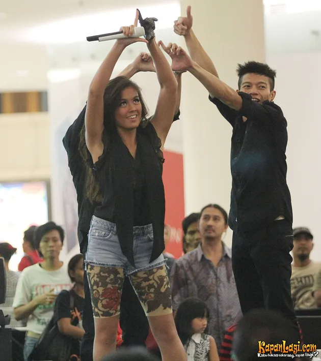 Agnes Monica