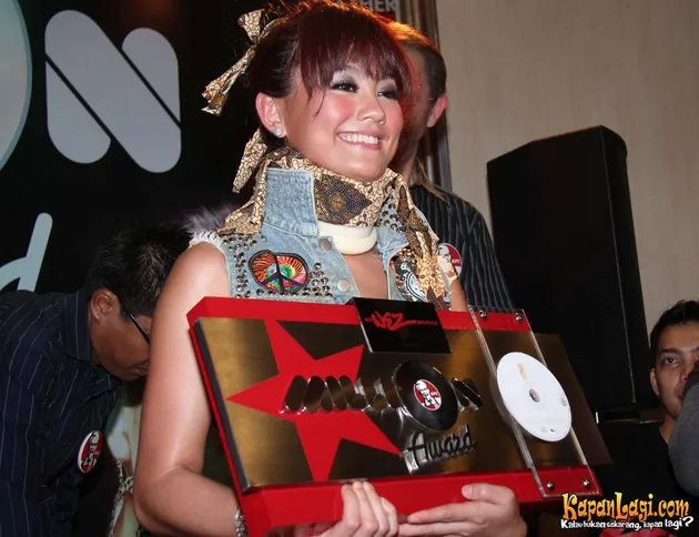 Agnes Monica