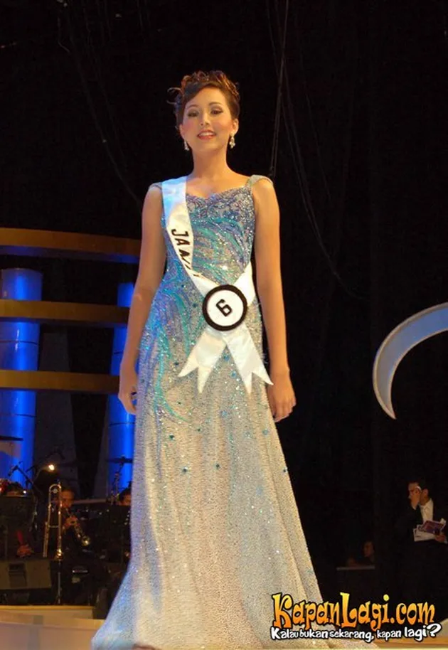 Putri indonesia 2006