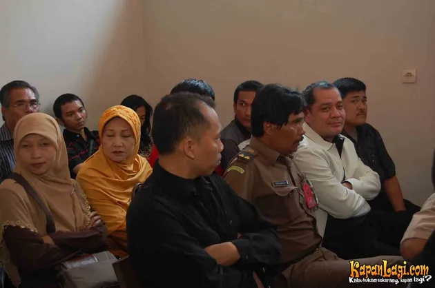 cici paramida, ahmad suhaebi