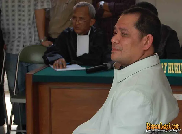 cici paramida, ahmad suhaebi