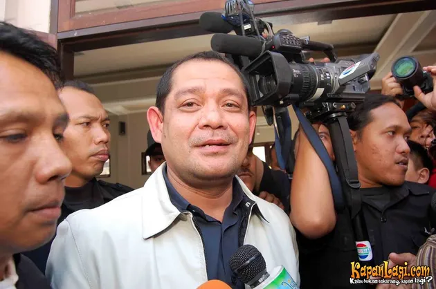 cici paramida, ahmad suhaebi