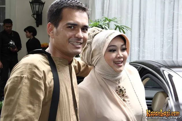 AKAD NIKAH ATTALARIK SYAH - TASNIA MARWA DI RUMAH 