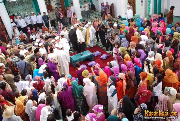 Ustad Solmed
