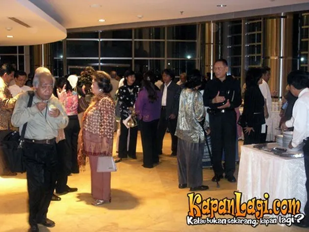 akademi jakarta