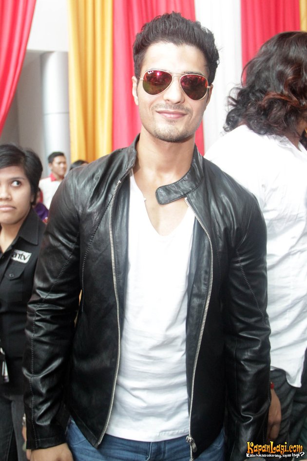 AKSI GOKIL VIN RANA SAAT SAPA VINERS INDONESIA HAMPIR 