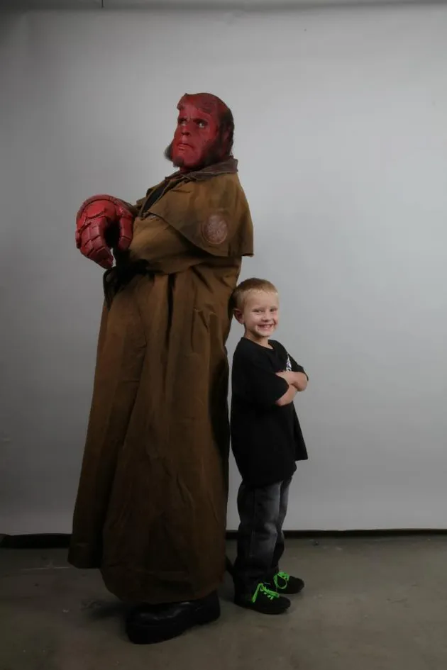 Sosok superhero idola yang unik untuk anak berumur 6 tahun.