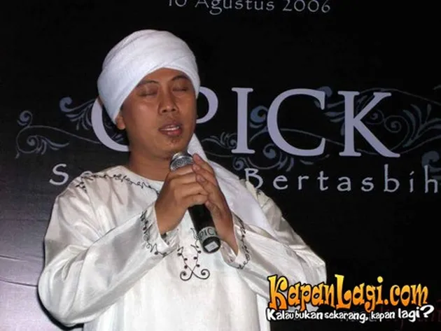 \'Semesta Bertasbih\'