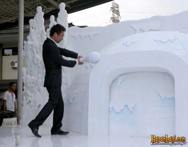 snowbay water park tmii