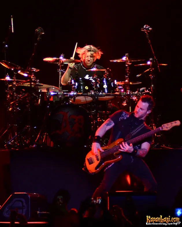 Alter Bridge