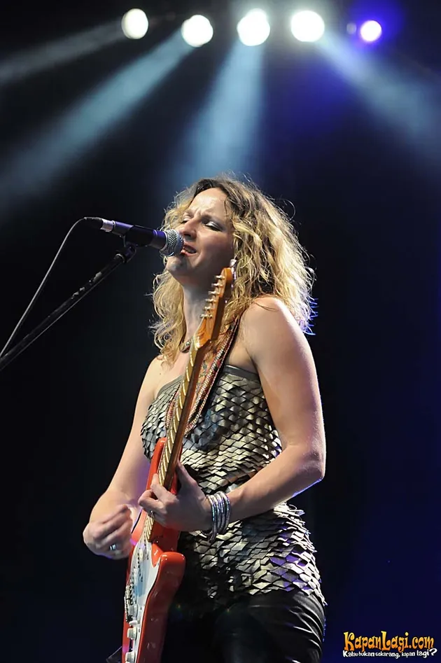 Ana Popovic