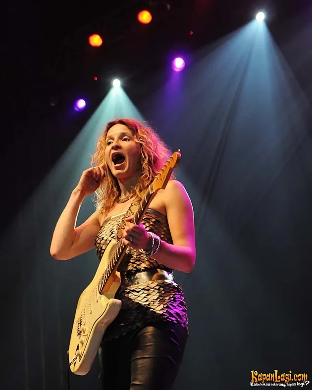 Ana Popovic