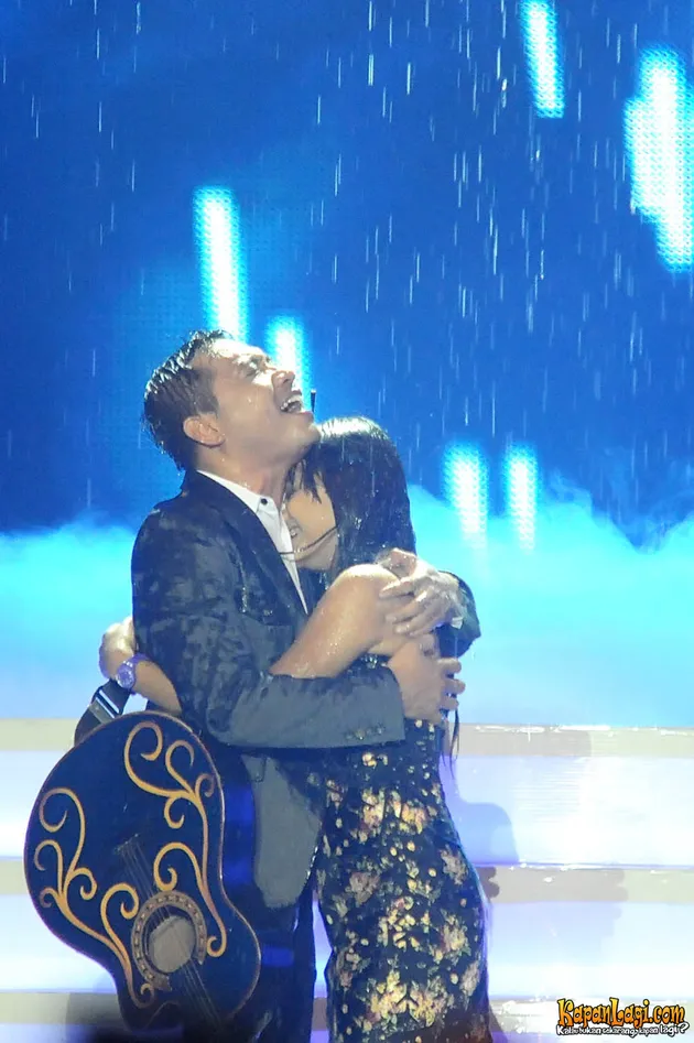 Dahsyatnya Awards 2011