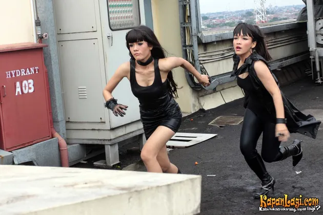 Andhika Pratama / Duo Carolina