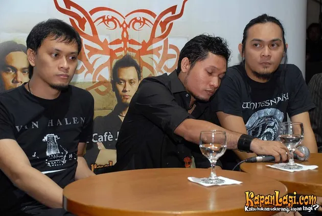 andra and the backBone