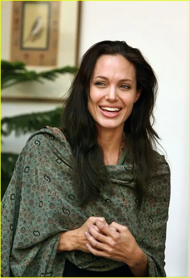angelina_jolie