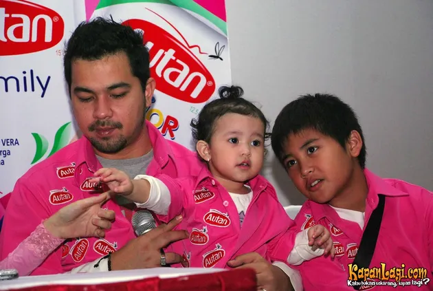 annisa trihapsari, sultan djorghi