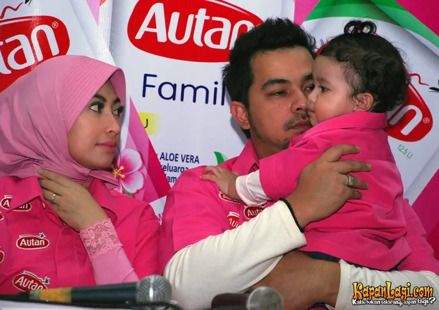 annisa trihapsari, sultan djorghi