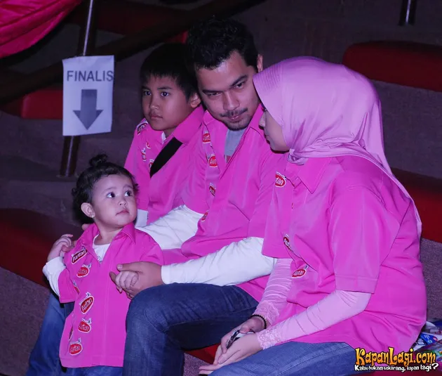 annisa trihapsari, sultan djorghi