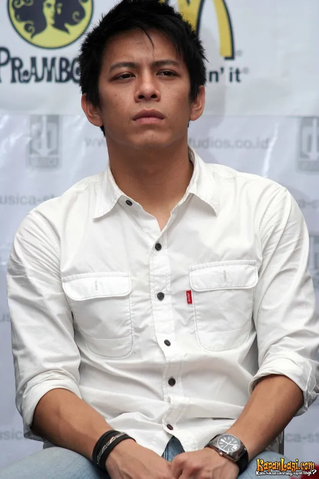 ARIEL DAN GAYA RAMBUTNYA - KapanLagi.com