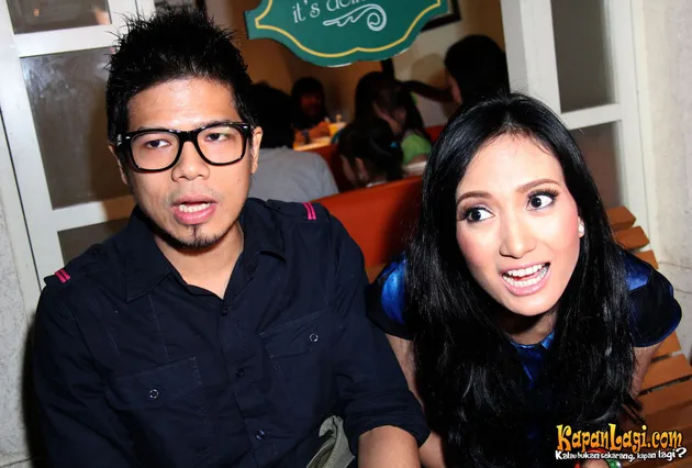 Artika Sari Devi / Baim