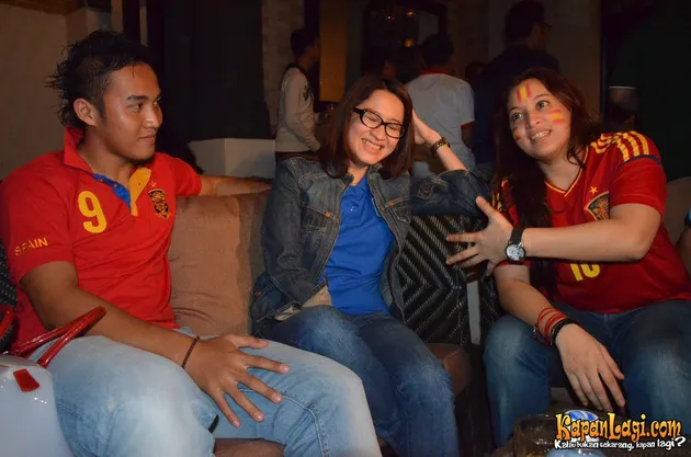 Nobar Final Euro