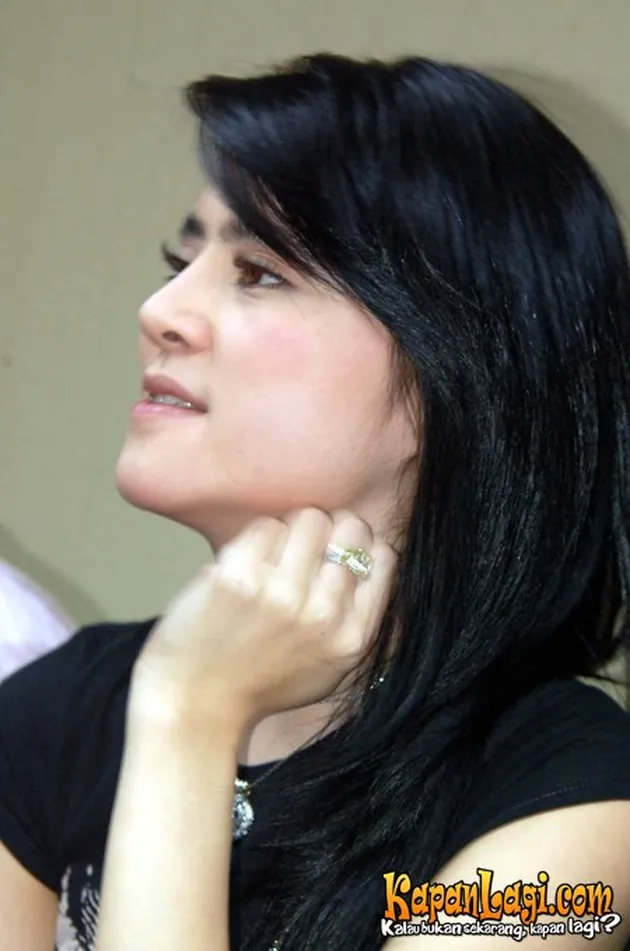 angel lelga