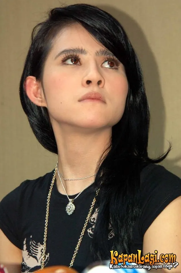 angel lelga