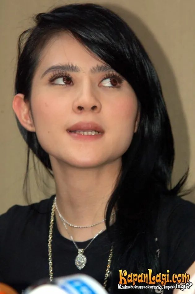 angel lelga
